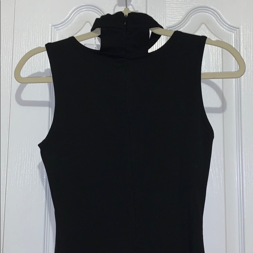 LF V Neck Choker Collar Bodycon Black Dress - Picture 5 of 7